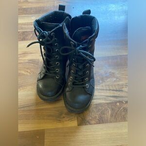Harley Davidson ladies size 8.5